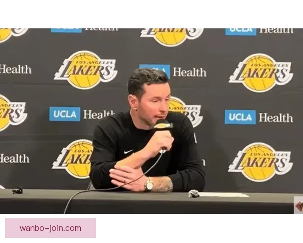 雷迪克：对阵雷霆锻炼季后赛心态 斯马特预计周一复出