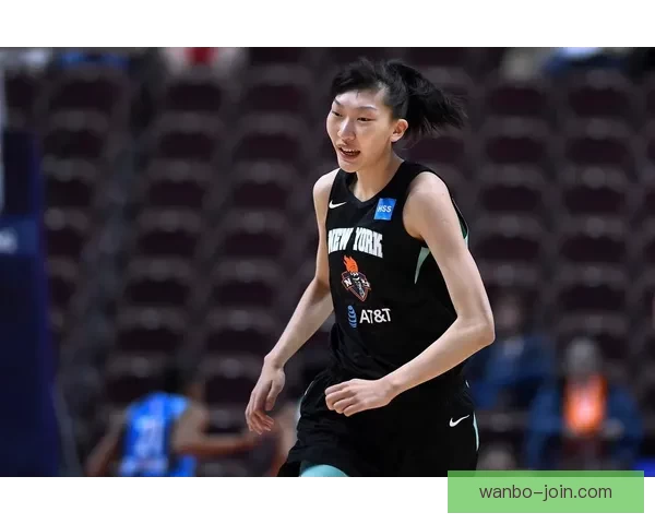 韩旭重返WNBA努力中 曾效力纽约自由人并专注个人成长