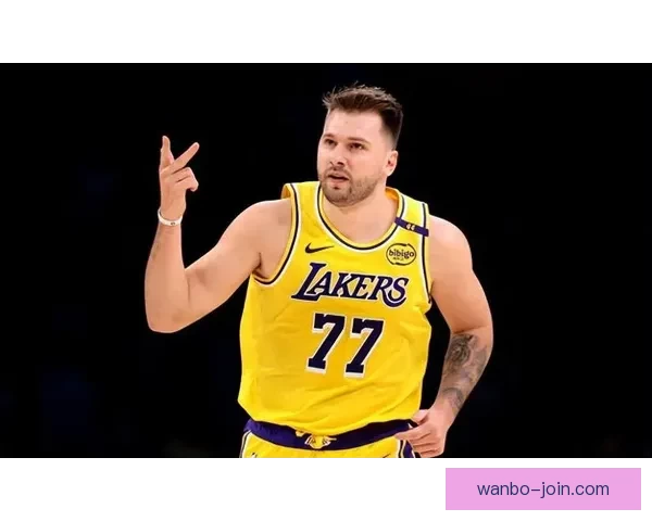 雷迪克称东契奇保持现有表现可拿MVP 其为球队核心驱动力